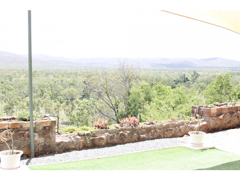 96 Station Street, Collinsville QLD 4804