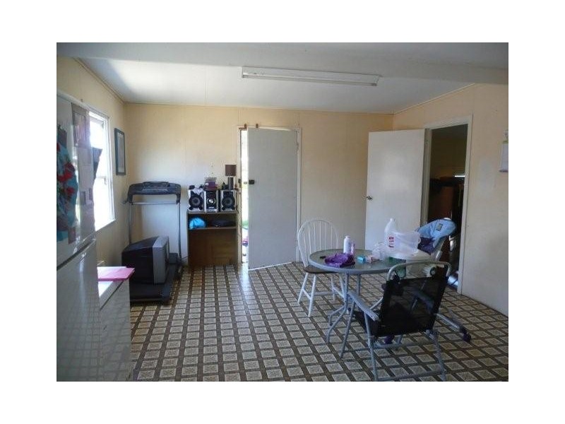 19 Murroona Street, Bowen QLD 4805