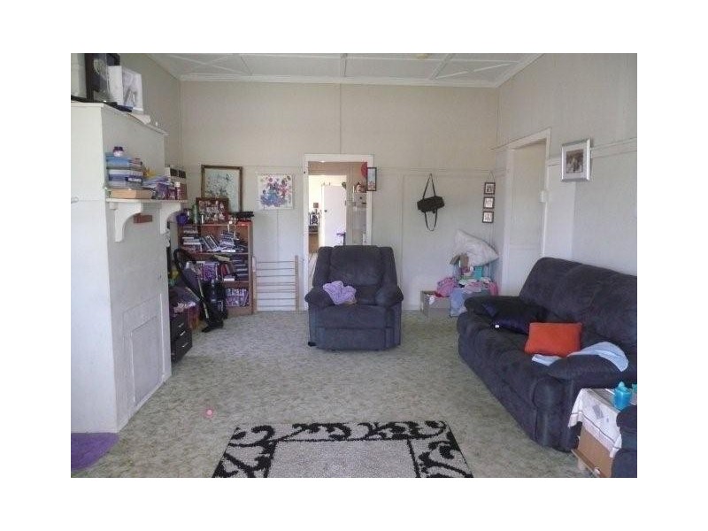 19 Murroona Street, Bowen QLD 4805