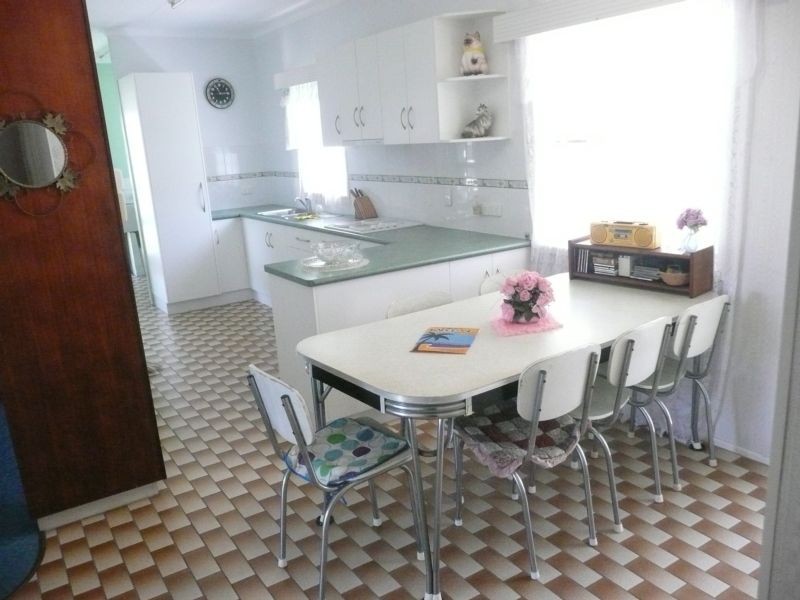 16 Denison Street, Bowen QLD 4805