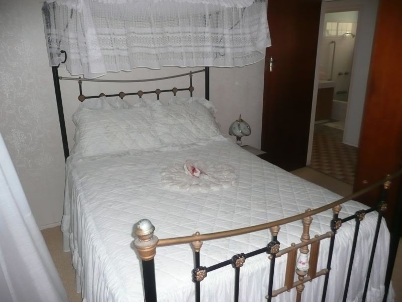 16 Denison Street, Bowen QLD 4805