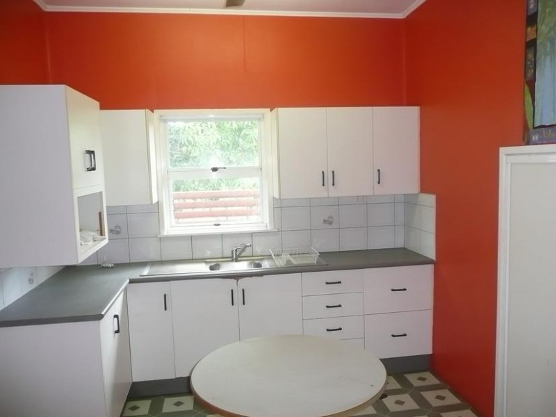 68 Tracey Street, Bowen QLD 4805