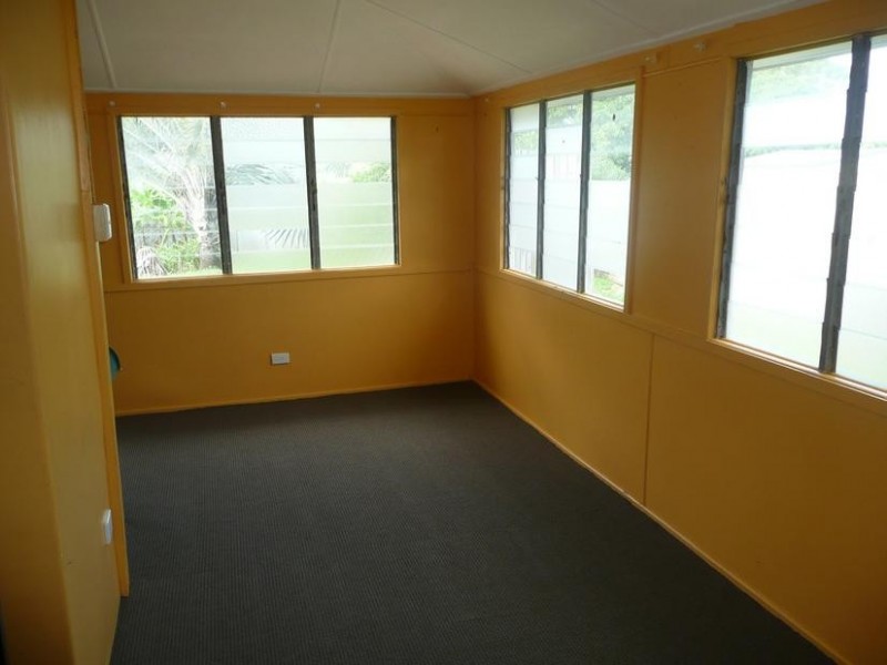 68 Tracey Street, Bowen QLD 4805