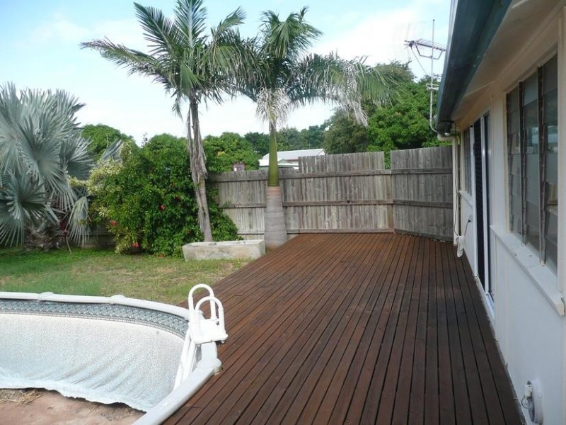 68 Tracey Street, Bowen QLD 4805