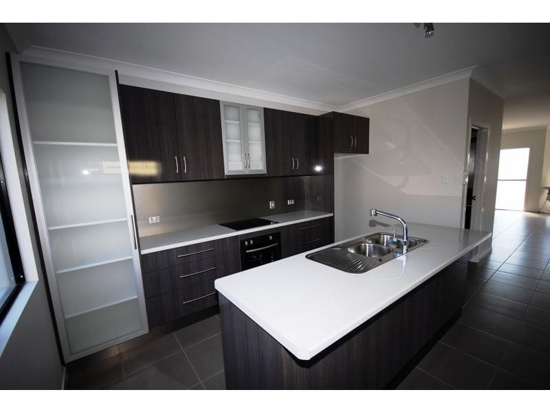 27A Leichhardt Street, Bowen QLD 4805