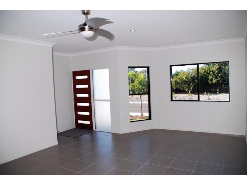 27A Leichhardt Street, Bowen QLD 4805