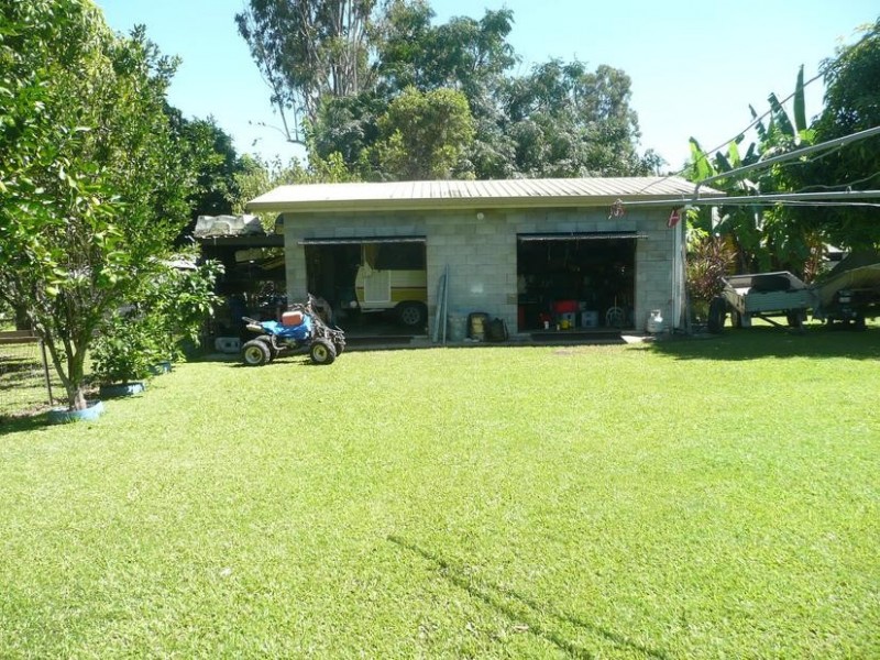 26 Ninth Avenue, Scottville QLD 4804
