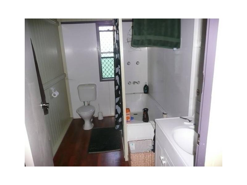 2 George Street, Bowen QLD 4805