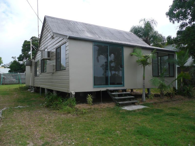 30 Gordon Street, Bowen QLD 4805