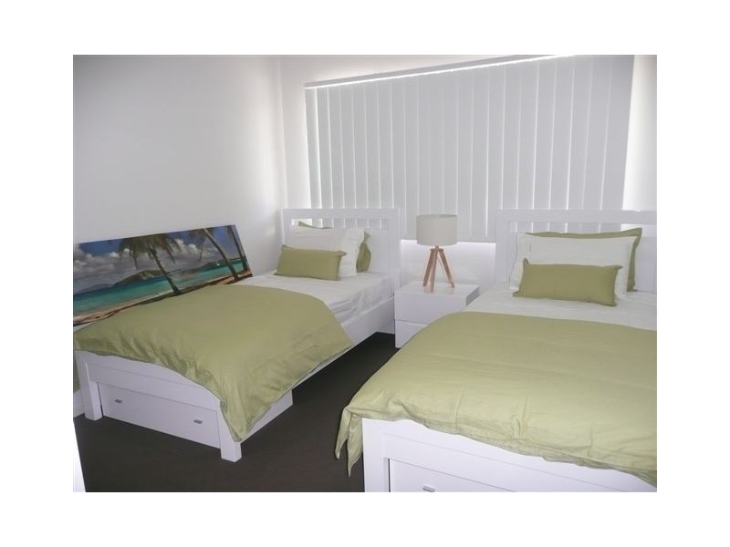 1/11 Field Street, Bowen QLD 4805