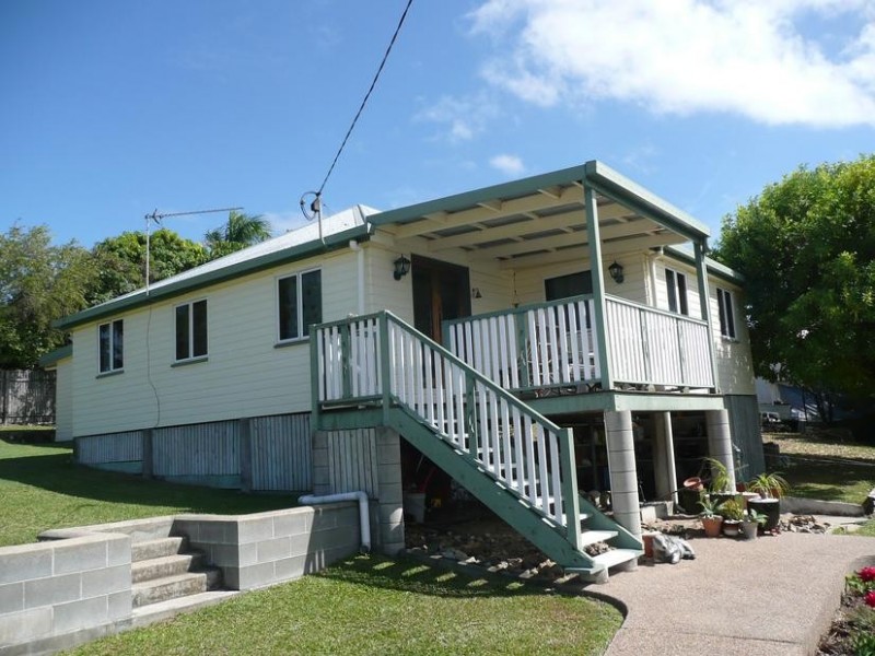 74 Poole Street, Bowen QLD 4805