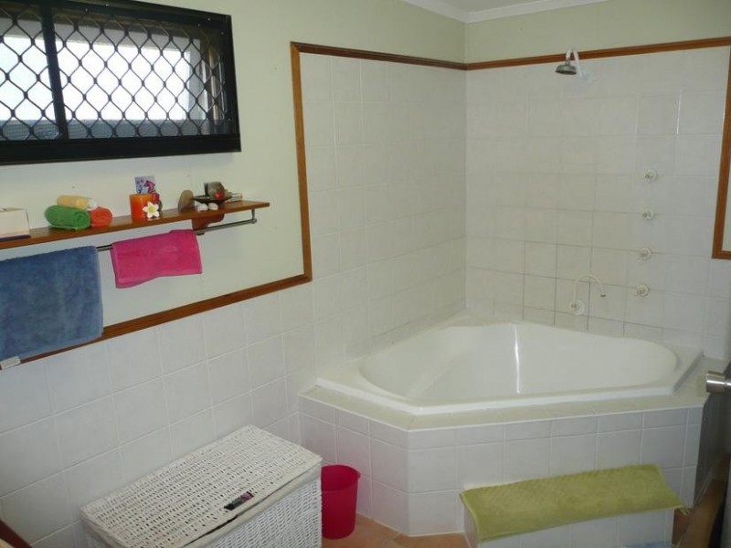 74 Poole Street, Bowen QLD 4805
