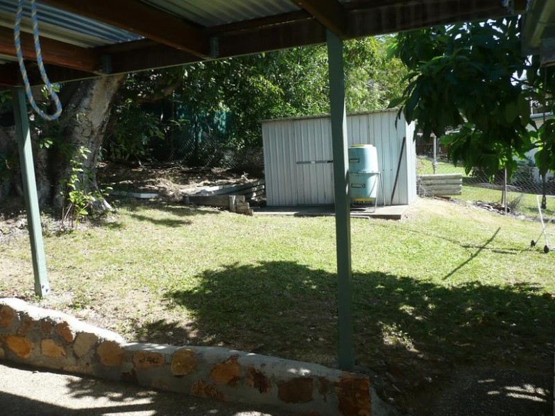 74 Poole Street, Bowen QLD 4805