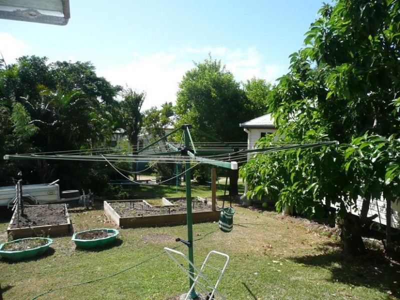 74 Poole Street, Bowen QLD 4805