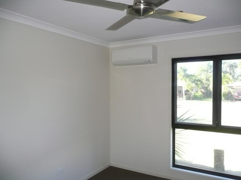 5 Peters Place, Bowen QLD 4805