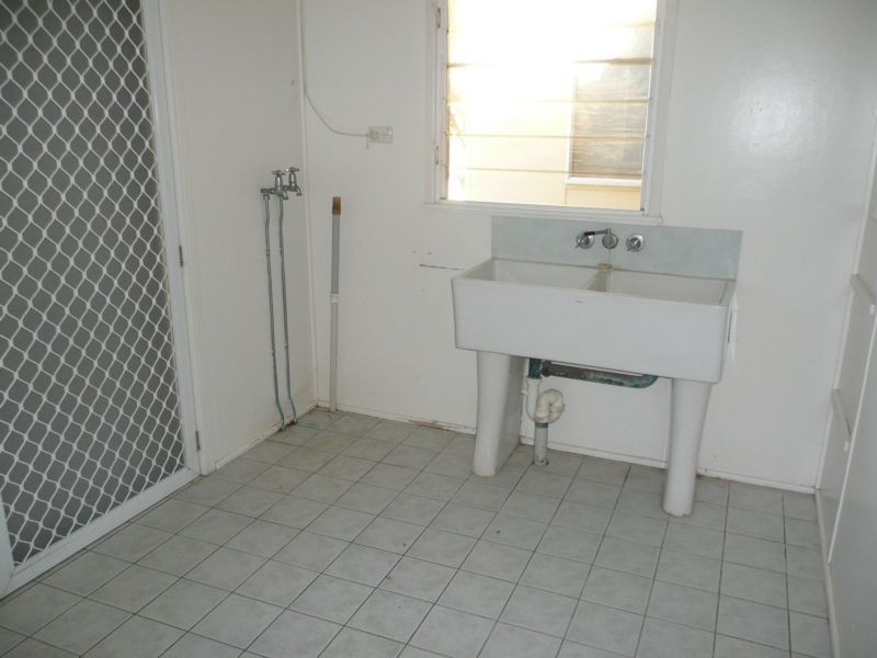 56 Tracey Street, Bowen QLD 4805