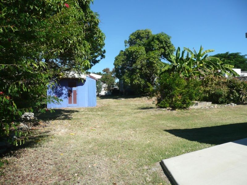 69 Livingstone Street, Bowen QLD 4805
