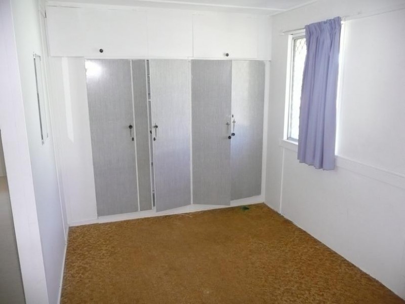 112 Herbert Street, Bowen QLD 4805