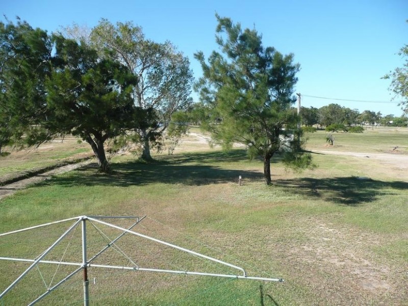 112 Herbert Street, Bowen QLD 4805