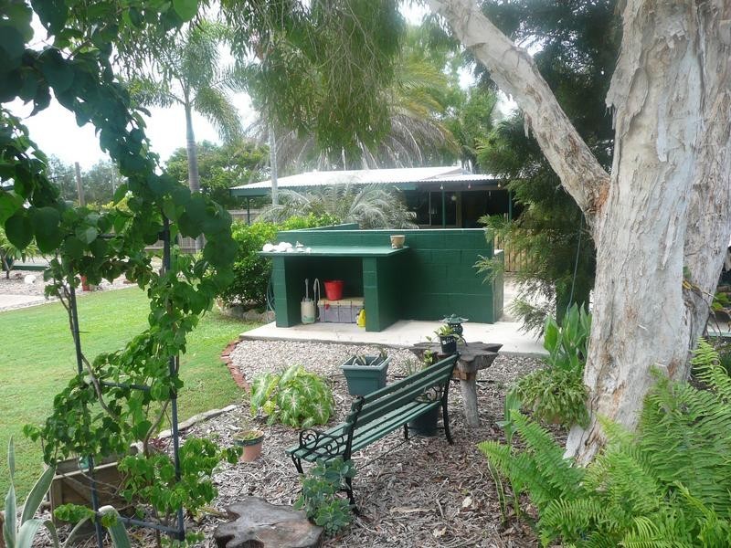 25 Leichhardt Street, Bowen QLD 4805