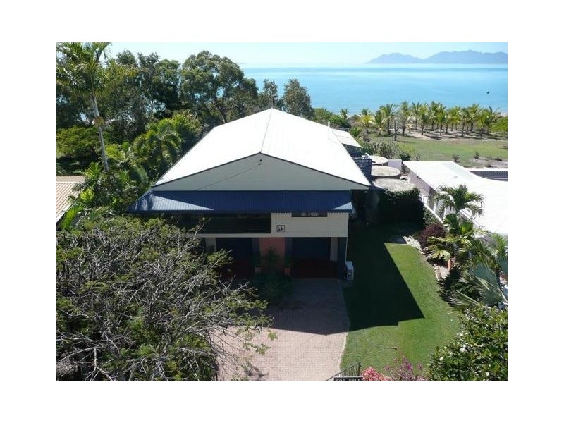53 Edwards Esplanade, Bowen QLD 4805