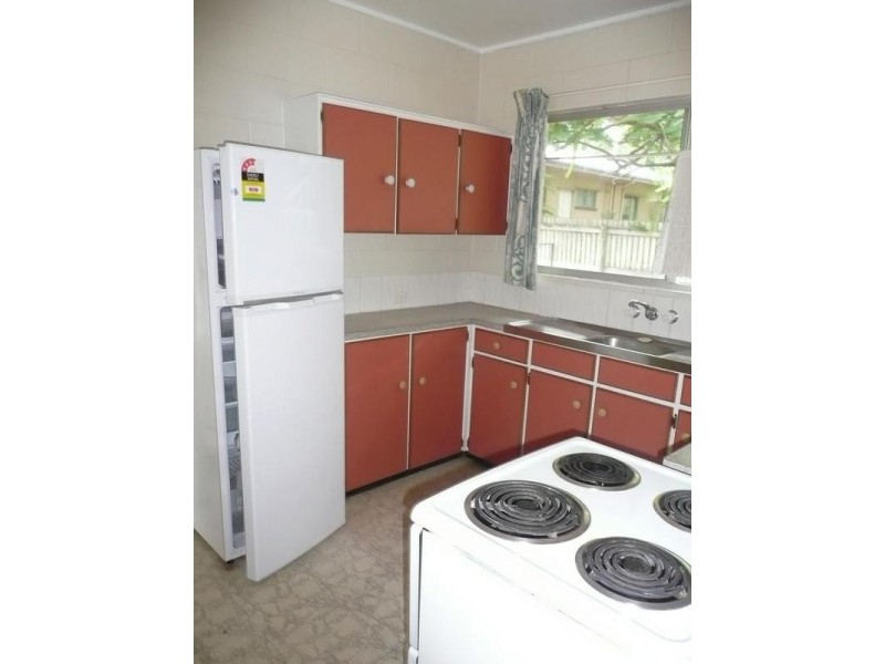 2/91 Horseshoe Bay Road, Bowen QLD 4805