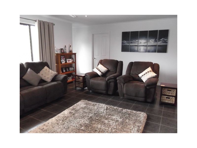 15 Yardley Court, Bowen QLD 4805