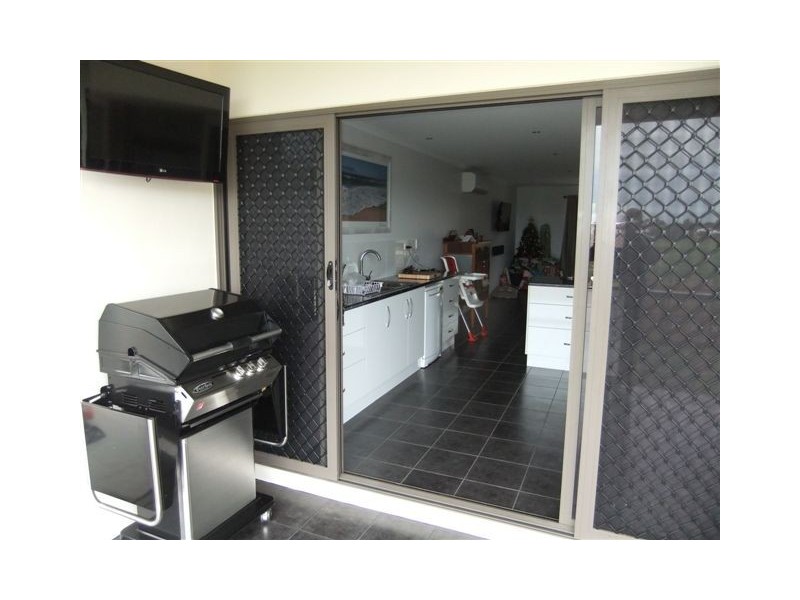 15 Yardley Court, Bowen QLD 4805