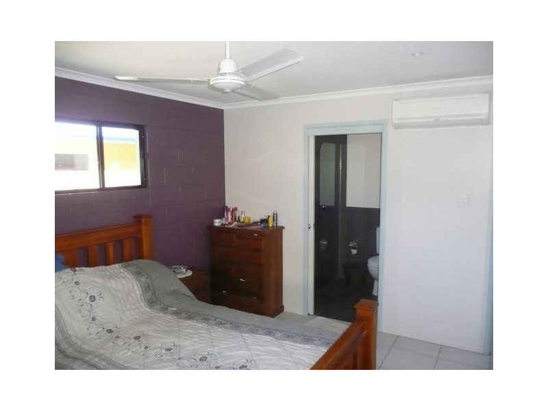 18a Gloucester Street, Bowen QLD 4805