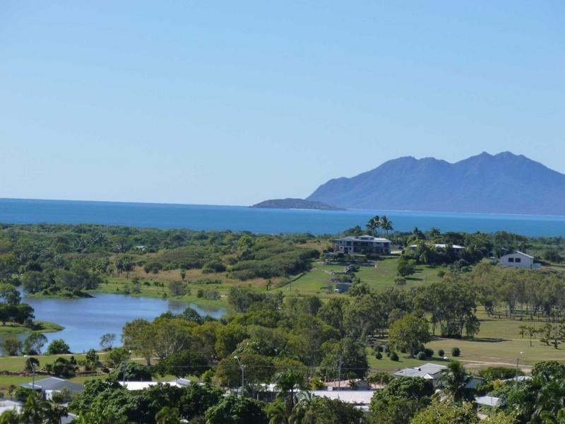 24 Tynwald Avenue, Bowen QLD 4805