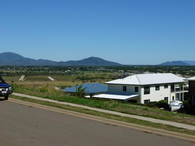 24 Tynwald Avenue, Bowen QLD 4805