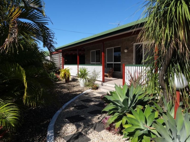 1a George Street, Bowen QLD 4805