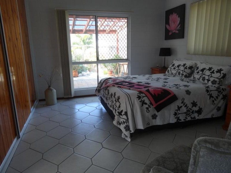 1a George Street, Bowen QLD 4805