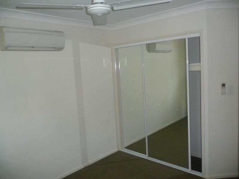 2/98A Williams Street, Bowen QLD 4805