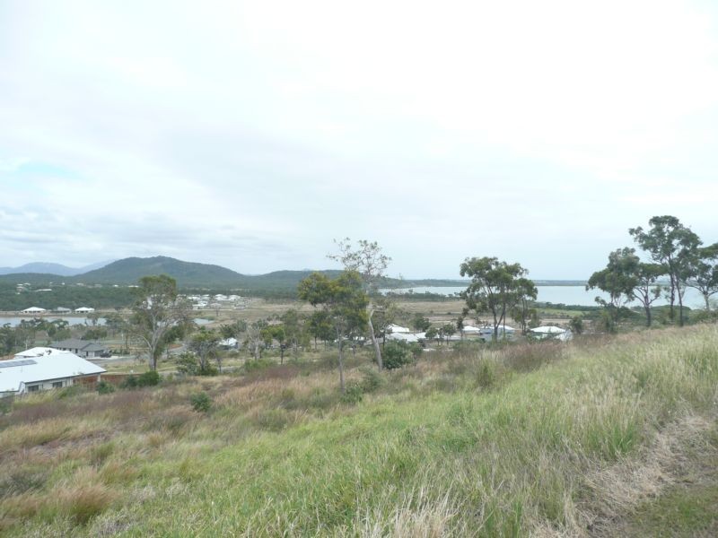 11 Harbour View Terrace, Bowen QLD 4805