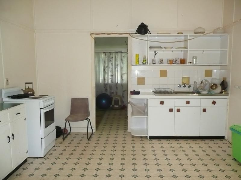 33 Drake Street, Collinsville QLD 4804