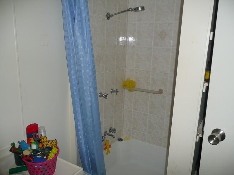 33 Drake Street, Collinsville QLD 4804