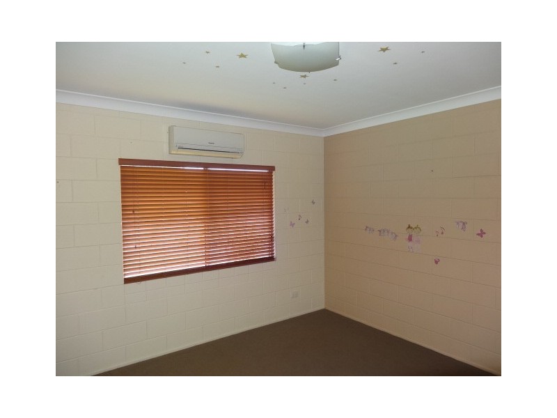 1 Gloucester Street, Bowen QLD 4805