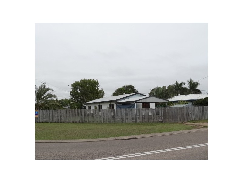 1 Gloucester Street, Bowen QLD 4805