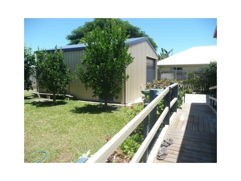 27 Emmerson Drive, Bowen QLD 4805