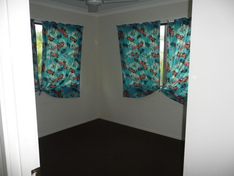 6 Allan Place, Bowen QLD 4805