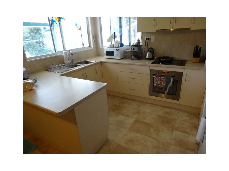 14 Redhill Road, Collinsville QLD 4804