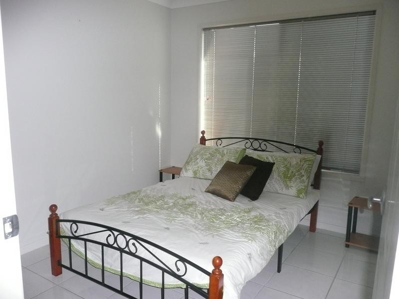 8 Johnston Street, Bowen QLD 4805