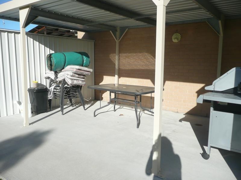 8 Johnston Street, Bowen QLD 4805