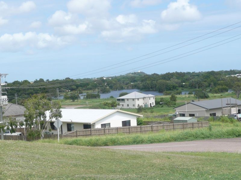 15 King Street, Bowen QLD 4805