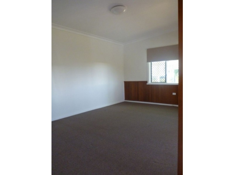 15 King Street, Bowen QLD 4805
