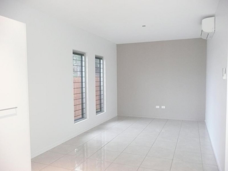 5 Silk Road, Bowen QLD 4805