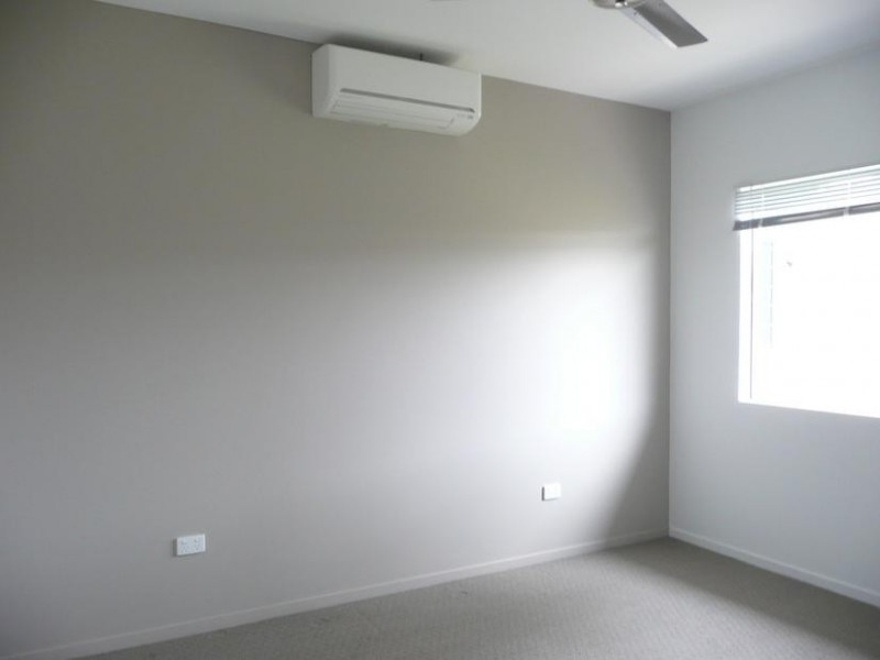 5 Silk Road, Bowen QLD 4805