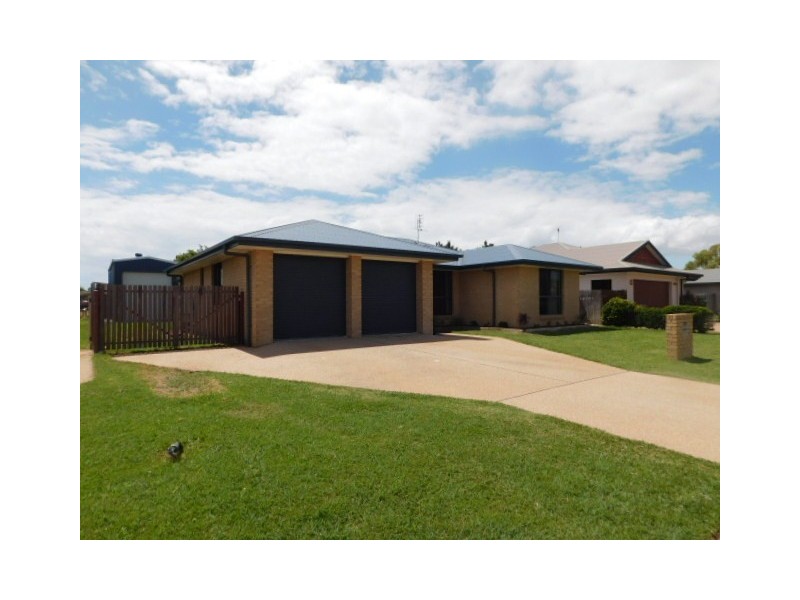 13 Kirkpatrick Court, Bowen QLD 4805