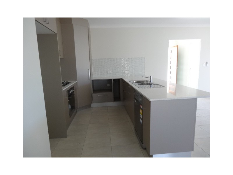 16b Lime Tree Court, Bowen QLD 4805